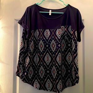 Blue white and light pink blouse.